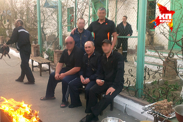 Для вора в законе за решеткой построили бассейн, сауну и провели wi-fi