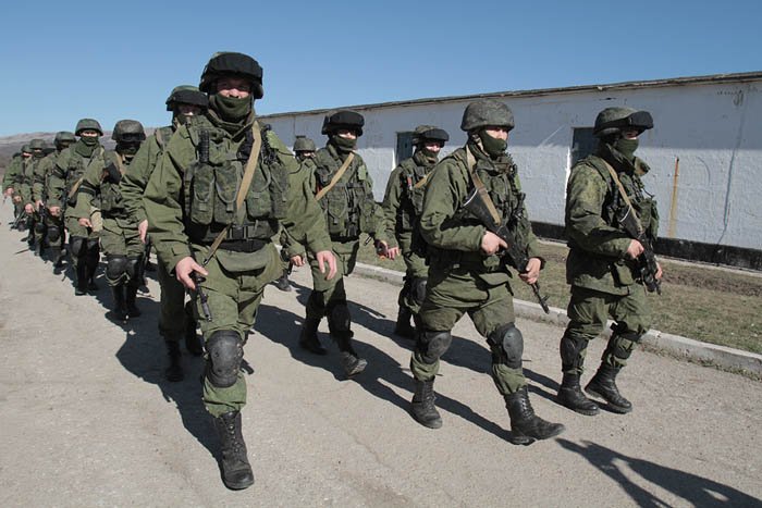 В Крыму бойцы сил самообороны приняли присягу на верность крымчанам