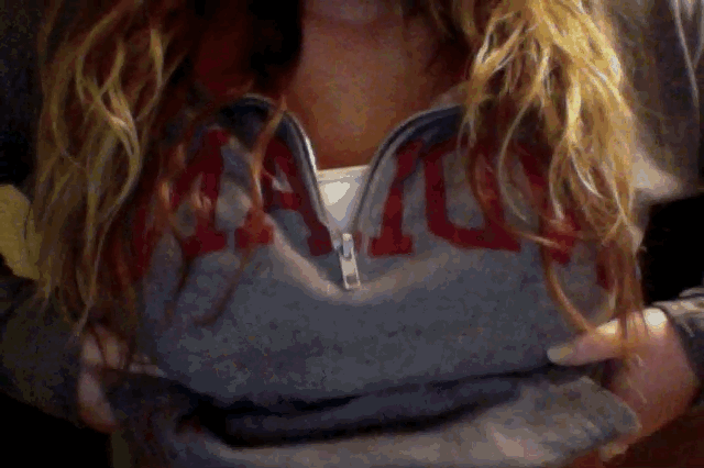 Девушки бывают разные