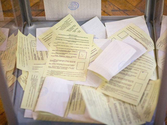 В Крыму закрылись избирательные участки В Крыму закрылись избирательные участки