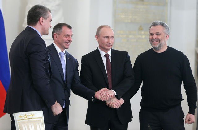 Исторический договор подписан. Крым вернулся домой Исторический договор подписан. Крым вернулся домой