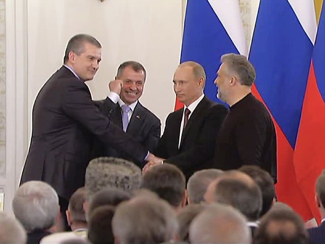 Исторический договор подписан. Крым вернулся домой