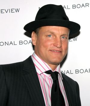 Вуди Харрельсон свяжется с продажными копами