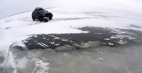 Утопили джип