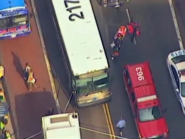 В Нью-Йорке подросток открыл стрельбу в переполненном автобусе