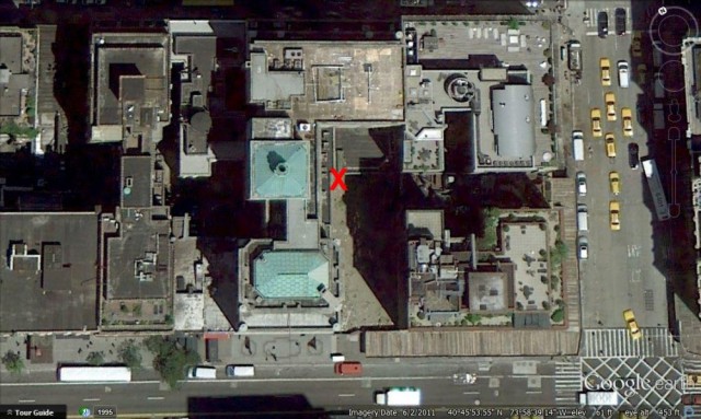 Небоскреб на пятачке