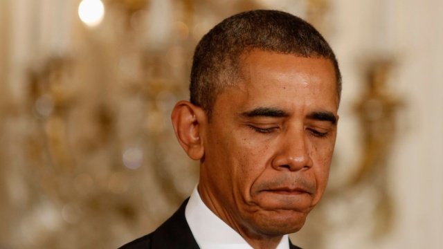 Банк "Россия" отказался от иностранной валюты