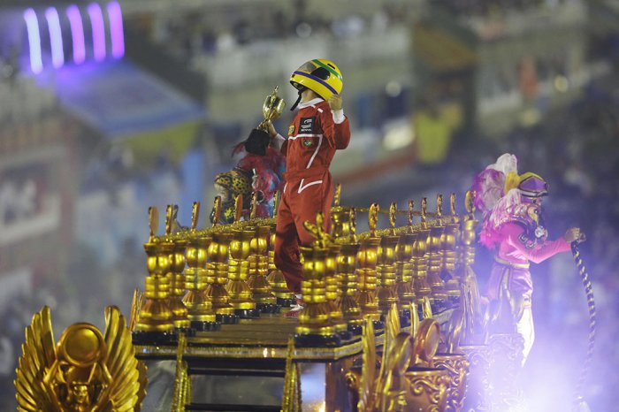 В Бразилии проходят карнавалы | 21 фото