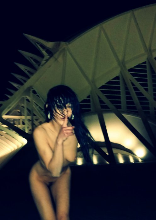 Девушки бывают разные