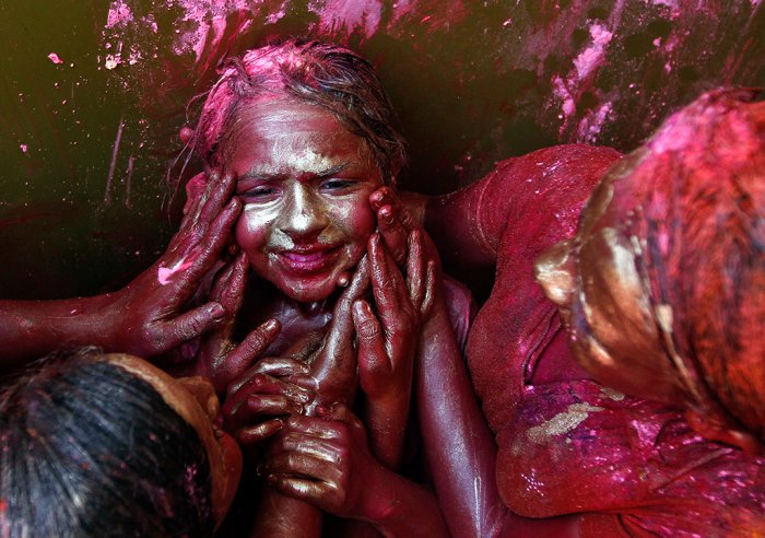 В Индии встречают весну | 13 фото