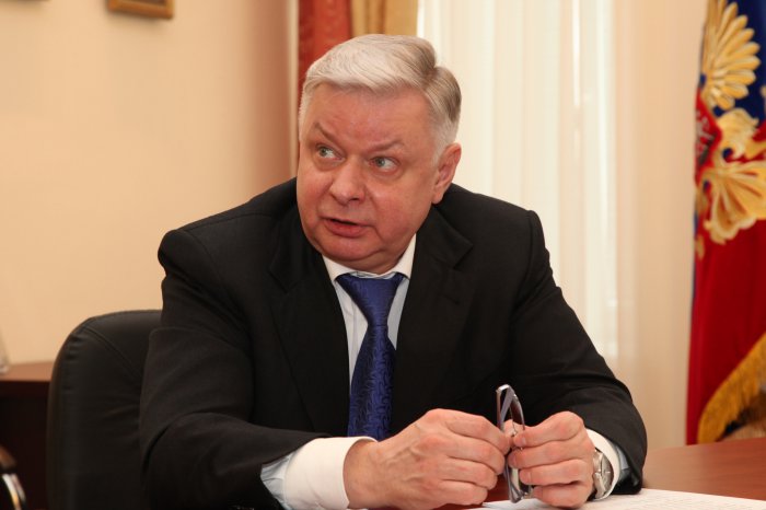 В Крыму выдали первые российские паспорта