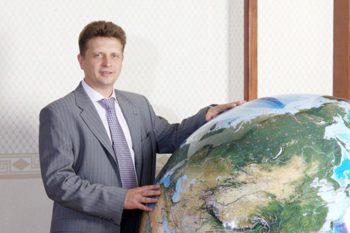 Россию и Крым свяжет автомобильный и железнодорожный мост