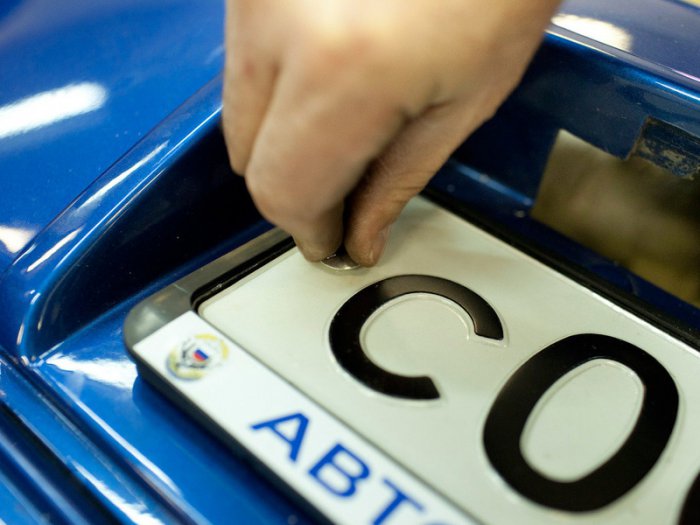 Российские машины в Крыму получат код региона 91 и 92