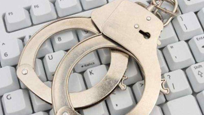 За распространение порнографии 65-летнему красноярцу грозит 10 лет тюрьмы