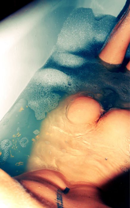 Девушки бывают разные