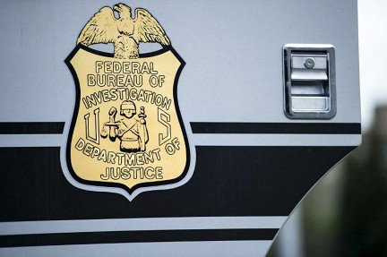 Десятки агентов ФБР и ЦРУ консультируют киевские власти, сообщают СМИ