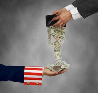 Финансовое оружие США против России заработает летом Финансовое оружие США против России заработает летом