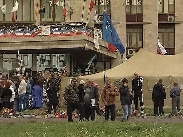 Донецк и Луганск не будут переносить референдум 11 мая