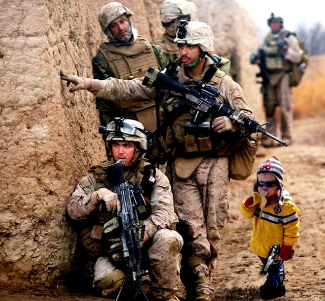 Пацан с бананом пошел в народ