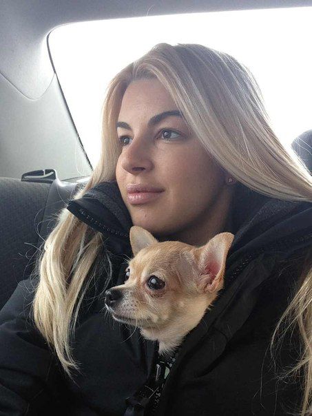 Стриптизерка Полина из сериала "Физрук"