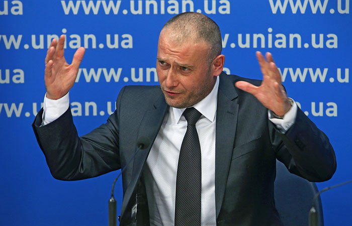 Ярош в ходе теледебатов призвал устроить в Крыму "партизанскую войну" Ярош в ходе теледебатов призвал устроить в Крыму "партизанскую войну"