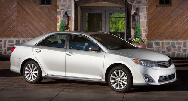 Toyota Camry 2014
