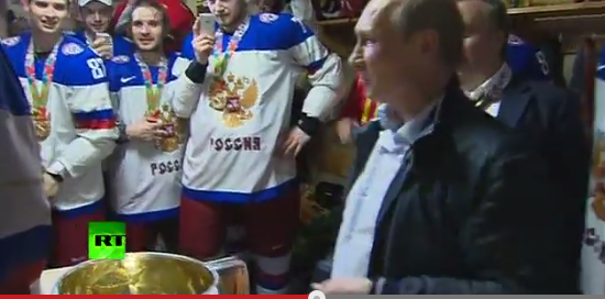 Путин поздравил российских хоккеистов