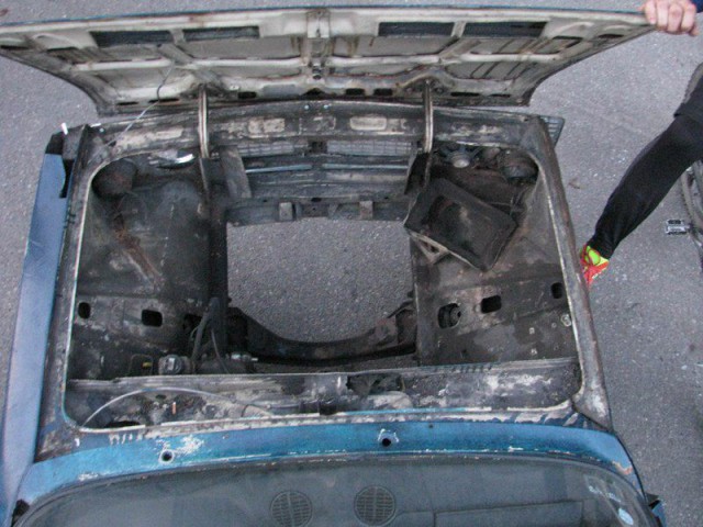  Заправлять машину? Не, не слышал