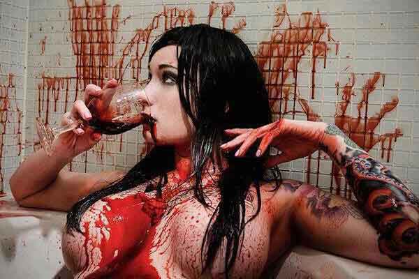 Пьяные выпускницы устроили поножовщину