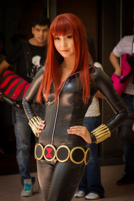 Подборка косплей-девушек  (80 фото)