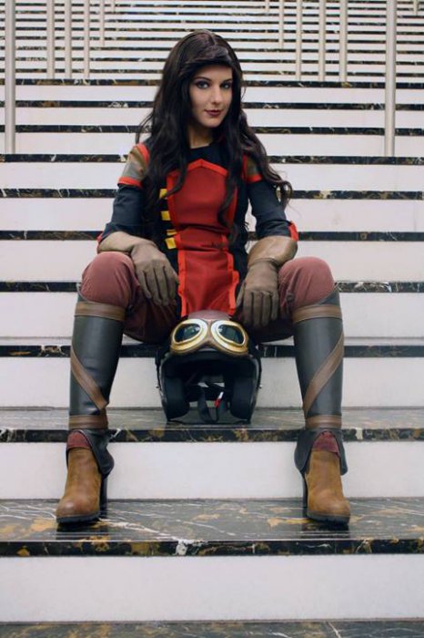 Подборка косплей-девушек  (80 фото)