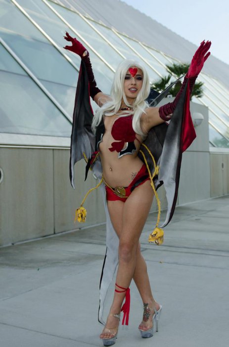 Подборка косплей-девушек  (80 фото)