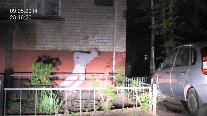 Застукали пацана