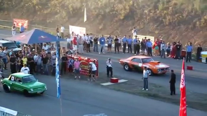 Бешеный запорожец vs Камаро