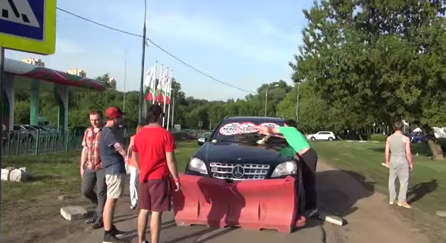 Кирилл - "Езда по тротуарам"