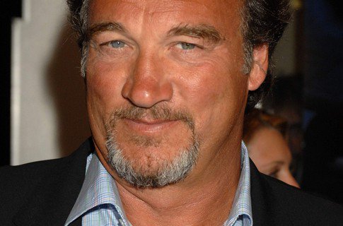 Джеймсу Белуши — 60!