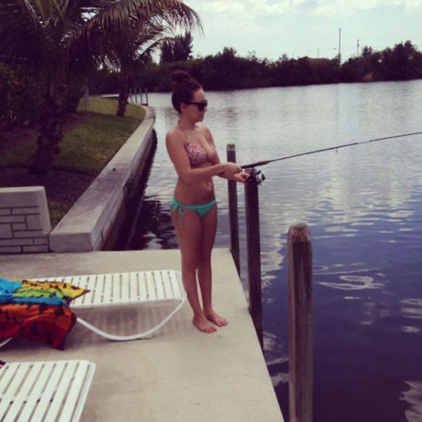 Рыбачим с девчонками! (69 фото)