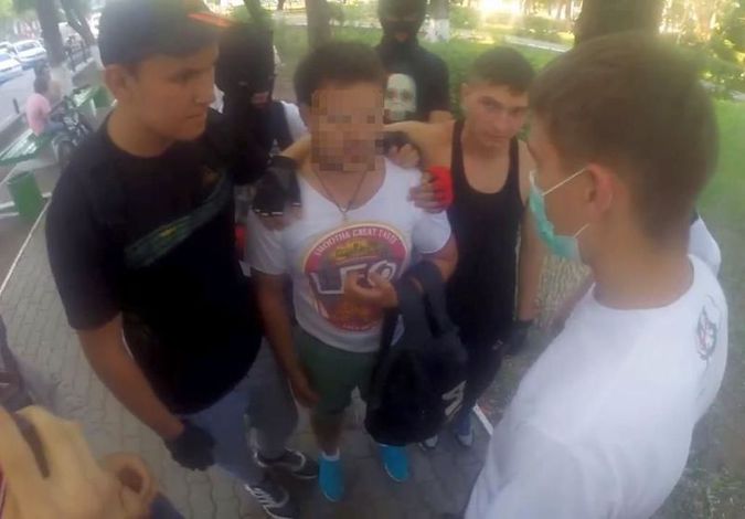 Благовещенские охотники на педофилов: «Не бойся, мы не гопники!»