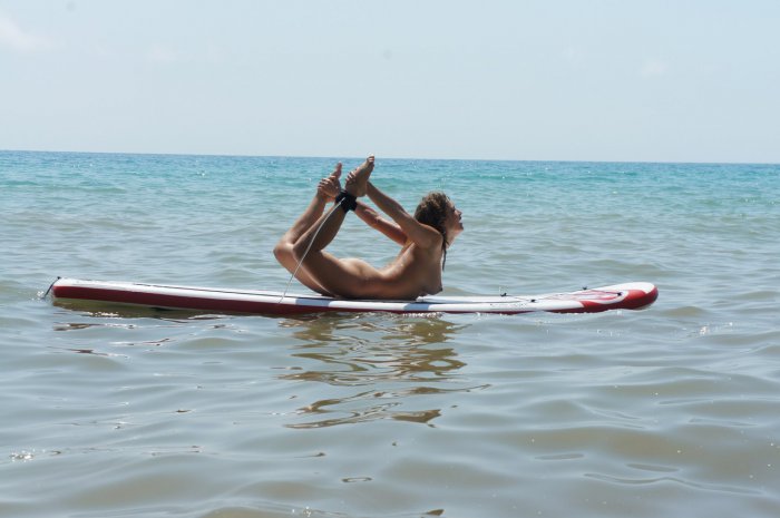 Девушки бывают разные