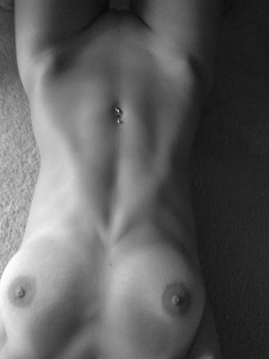 Девушки бывают разные