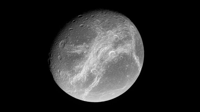 NASA выбирает подводную лодку для исследования Титана, спутника Сатурна