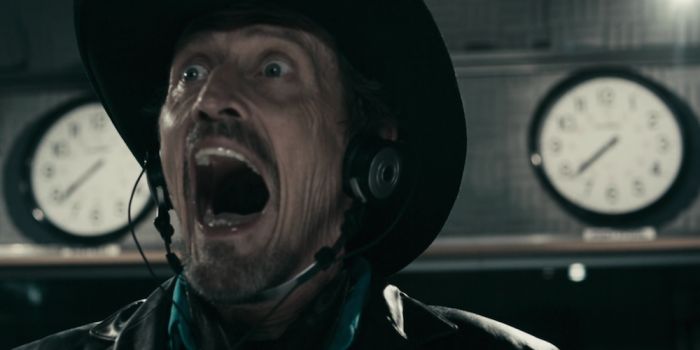 Отличные фильмы, действие которых происходит в ограниченном пространстве