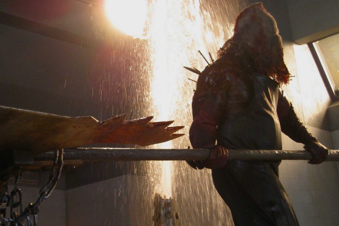 Зомби с топором нападает на людей. Розыгрыш. Юмор. Смотреть до конца