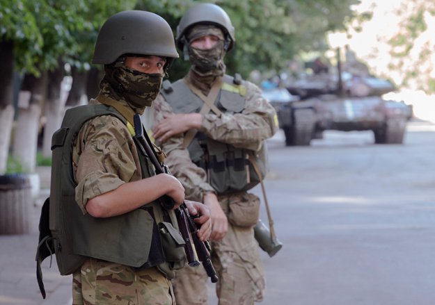 Почему украинская армия штурмовала Славянск два месяца Почему украинская армия штурмовала Славянск два месяца