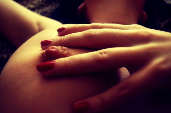 Девчули понедельника 18+