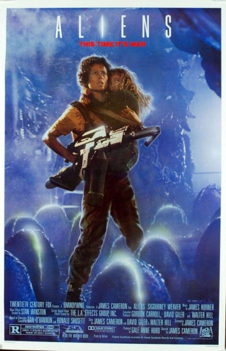 Шедевры кинематографа из первых видеосалонов СССР (43 фото)