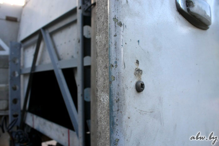 Крепкий американский тягач по цене нового "бюджетника". Мнение владельца Peterbilt 362