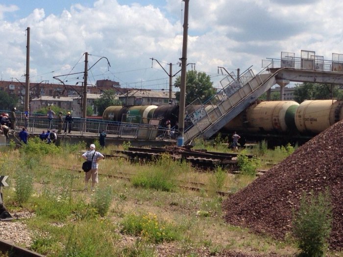 Обрушение виадука на ул. Семафорная 321