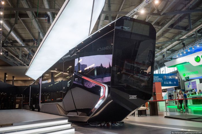 Новый русский трамвай RUSSIA ONE