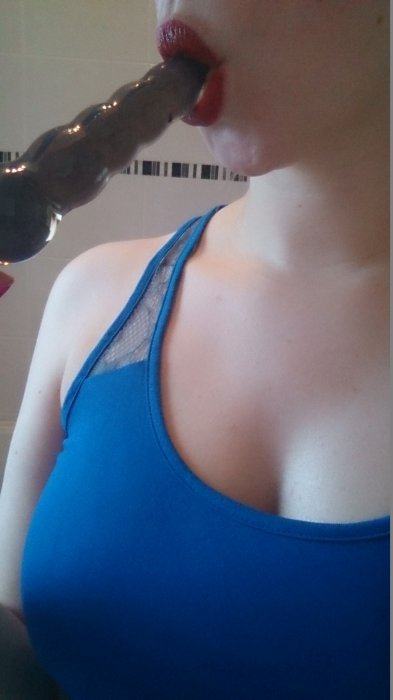 Девушки бывают разные